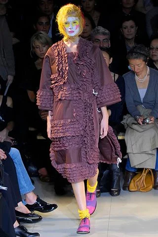Look 10